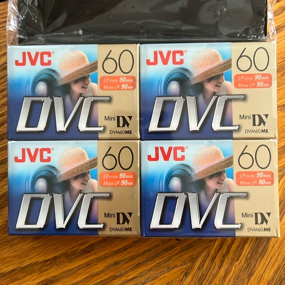 New SEALED 4 Pack JVC DVC 60 Blank Mini Dv Digital Video Cassette Tapes 1990s